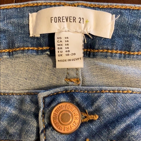 NWOT Forever 21+ Jean jeggins - Picture 4 of 5